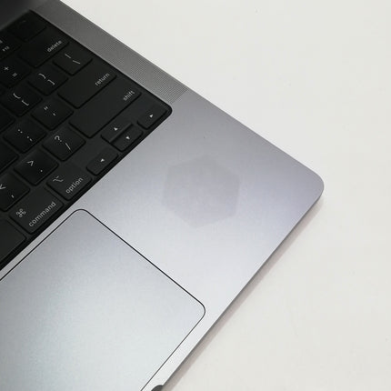 MacBook Pro M1 Pro / 14インチ / 2021 / 16GB / 512GB / スペースグレイ / ランク:B / MKGP3J/A / 【中古品管理番号:37260】