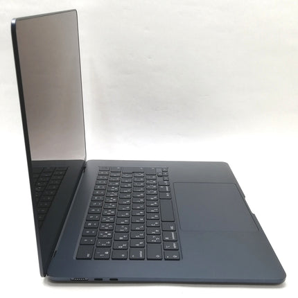 MacBook Air M4 / 15インチ / 2025 / 32GB / 1TB / ミッドナイト / ランク:A / MC6L4J/A / 【中古品管理番号:37262】