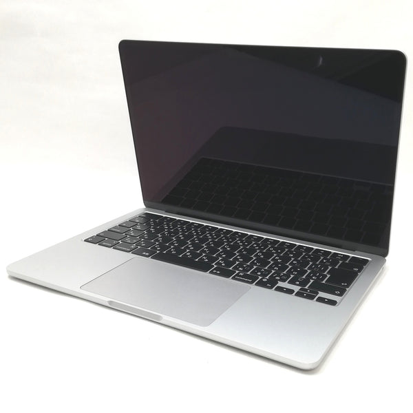 MacBook Air M2 / 13インチ / 2022 / 8GB / 256GB / シルバー / ランク:A / MLXY3J/A / 【中古品管理番号:37275】