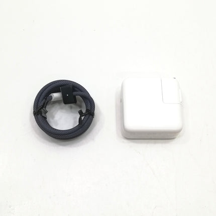 MacBook Air M2 / 13インチ / 2022 / 8GB / 512GB / ミッドナイト / ランク:B / MLY33J/A / 【中古品管理番号:37277】