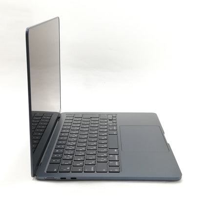 MacBook Air M3 / 13インチ / 2024 / 24GB / 512GB / ミッドナイト / ランク:B / MC8K4J/A / 【中古品管理番号:37296】