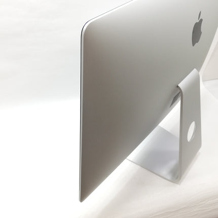 iMac Retina 5K / 27インチ / 2020 / 40GB / 512GB / シルバー / ランク:B / MXWU2J/A / 【中古品管理番号:37299】