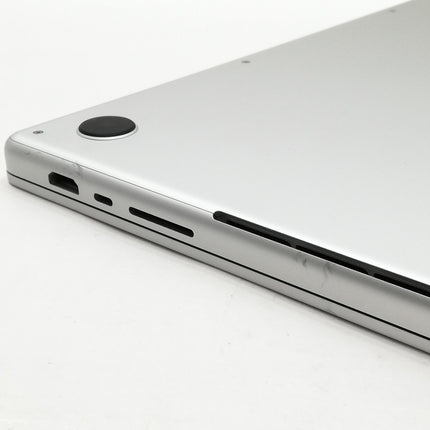 MacBook Pro M1 Max / 16インチ / 2021 / 32GB / 1TB / シルバー / ランク:B / MK1H3J/A / 【中古品管理番号:37300】