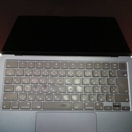 MacBook Air M2 / 13インチ / 2022 / 8GB / 512GB / ミッドナイト / ランク:C / MLY43J/A / 【中古品管理番号:37304】