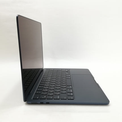 MacBook Air M3 / 13インチ / 2024 / 16GB / 256GB / ミッドナイト / ランク:A / MC8K4J/A / 【中古品管理番号:37305】