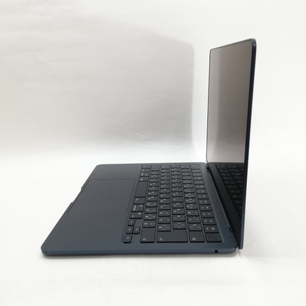 MacBook Air M3 / 13インチ / 2024 / 16GB / 256GB / ミッドナイト / ランク:A / MC8K4J/A / 【中古品管理番号:37305】