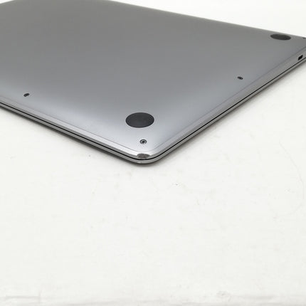 MacBook Air M1 / 13インチ / Mid2020 / 8GB / 256GB / スペースグレイ / ランク:C / MGN63J/A / 【中古品管理番号:37307】