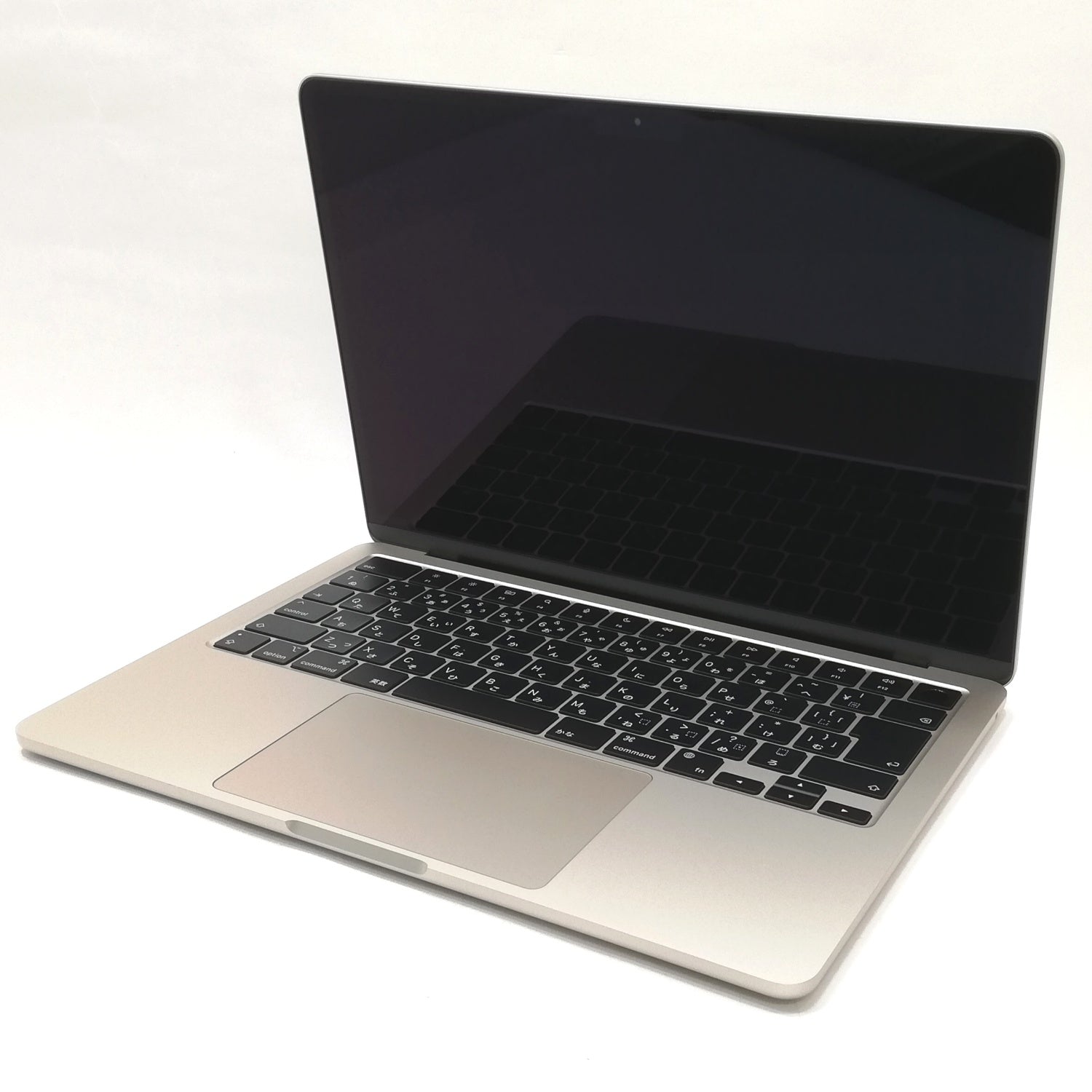 MacBook Air M2 / 13インチ / 2022(2024) / 16GB / 256GB / スターライト / ランク:B / MC7W4J/A / 【中古品管理番号:37308】