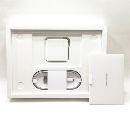 MacBook Pro M2 Max / 14インチ / 2023 / 32GB / 1TB / スペースグレイ / ランク:B / MPHG3J/A / 【中古品管理番号:37309】