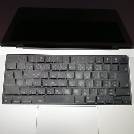 MacBook Pro M1 Pro / 14インチ / 2021 / 32GB / 1TB / シルバー / ランク:B / MKGR3J/A / 【中古品管理番号:37317】