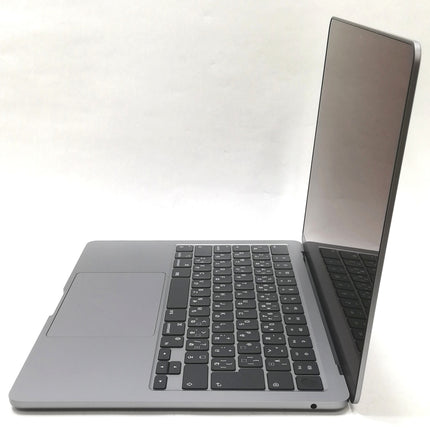 MacBook Air M3 / 13インチ / 2024 / 16GB / 256GB / スペースグレイ / ランク:A / MC8G4J/A / 【中古品管理番号:37326】