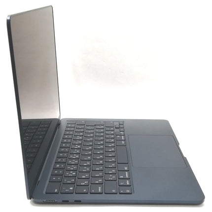 MacBook Air M4 / 13インチ / 2025 / 16GB / 256GB / ミッドナイト / ランク:A / MW123J/A / 【中古品管理番号:37338】