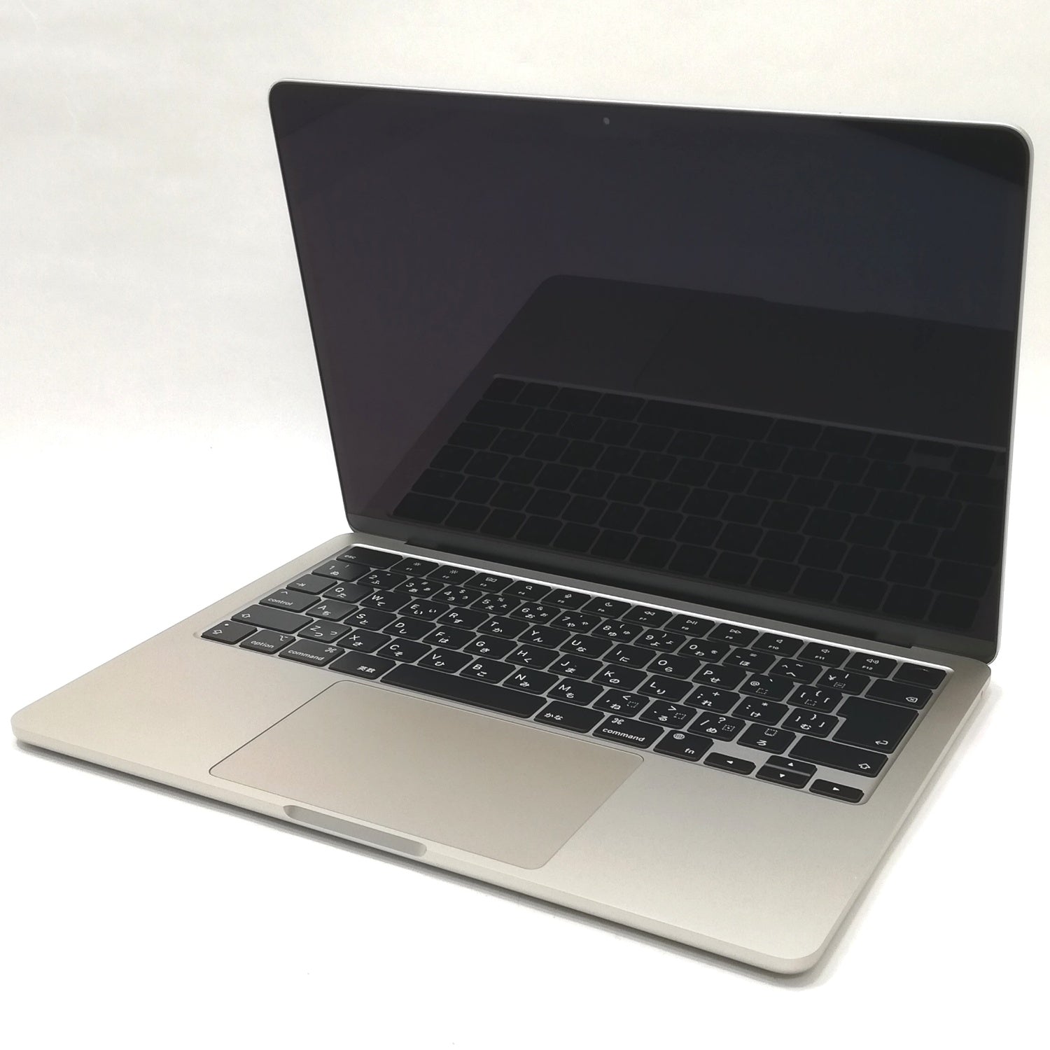MacBook Air M2 / 13インチ / 2022 / 8GB / 256GB / スターライト / ランク:A / MLY13J/A / 【中古品管理番号:37347】