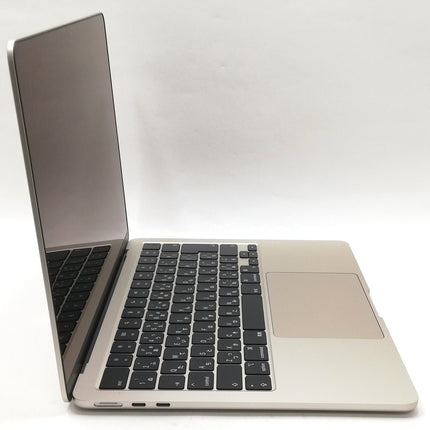 MacBook Air M2 / 13インチ / 2022(2024) / 16GB / 256GB / スターライト / ランク:A / MC7W4J/A / 【中古品管理番号:37358】