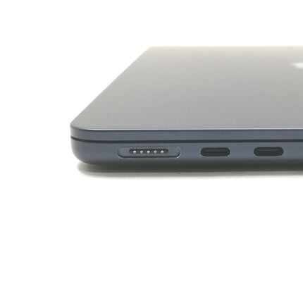 MacBook Air M2 / 13インチ / 2022 / 8GB / 256GB / ミッドナイト / ランク:B / MLY33J/A / 【中古品管理番号:37361】