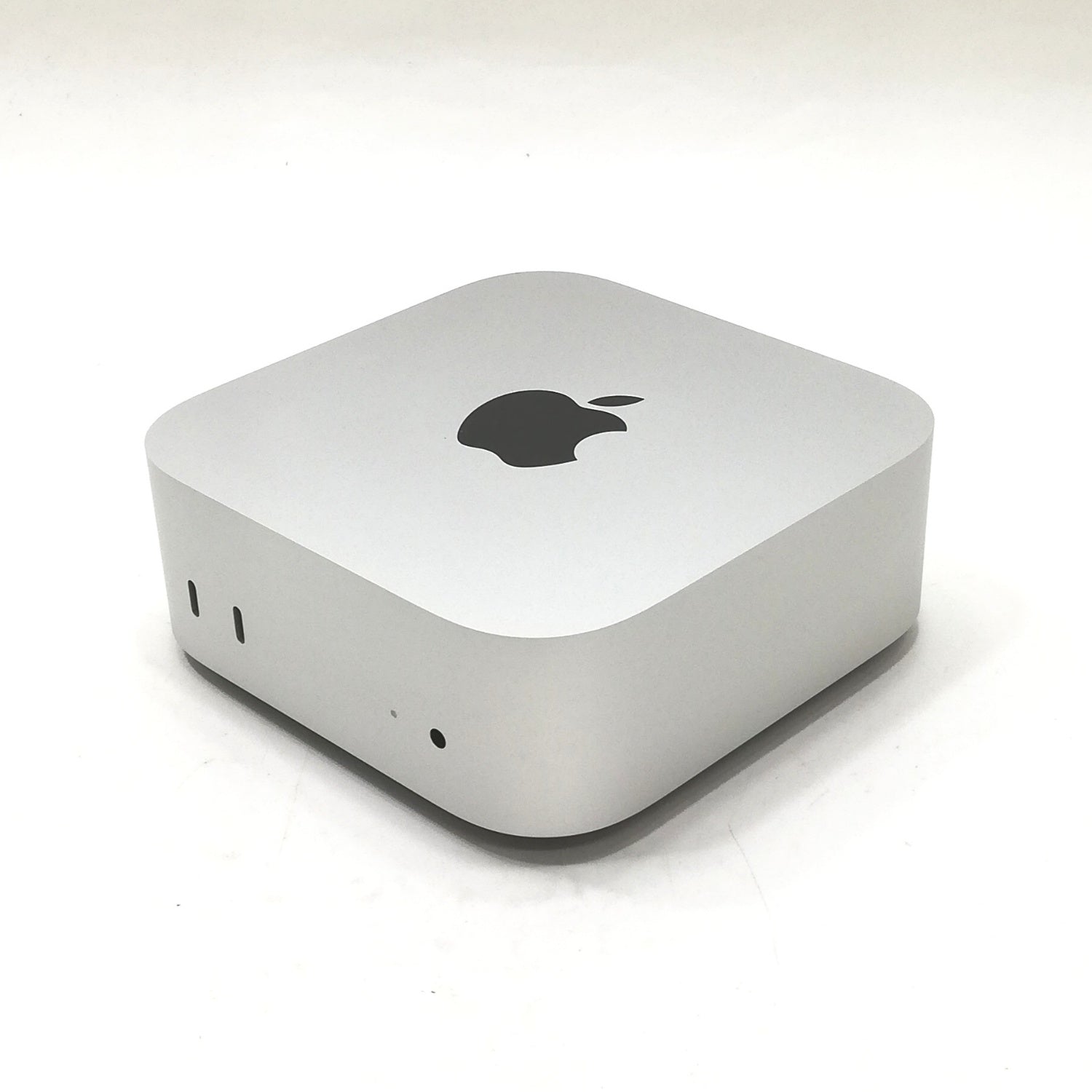 Mac mini M4 / 2024 / 16GB / 256GB / シルバー / ランク:A / MU9D3J/A / 【中古品管理番号:37377】
