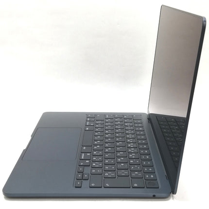 MacBook Air M3 / 13インチ / 2024 / 16GB / 256GB / ミッドナイト / ランク:B / MC8K4J/A / 【中古品管理番号:37384】