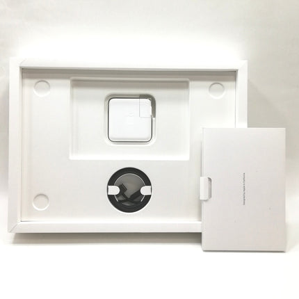 MacBook Pro M3Pro / 14インチ / 2023 / 18GB / 512GB / スペースブラック / ランク:B / MRX33J/A / 【中古品管理番号:37386】