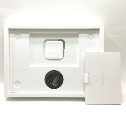 MacBook Pro M3Pro / 14インチ / 2023 / 18GB / 512GB / スペースブラック / ランク:B / MRX33J/A / 【中古品管理番号:37388】