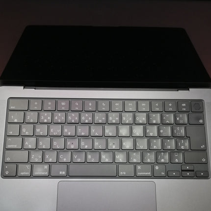 MacBook Pro M3Pro / 14インチ / 2023 / 18GB / 512GB / スペースブラック / ランク:B / MRX33J/A / 【中古品管理番号:37388】