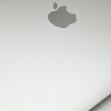 MacBook Pro M2 / 13インチ / 2022 / 8GB / 512GB / シルバー / ランク:B / MNEQ3J/A / 【中古品管理番号:37411】