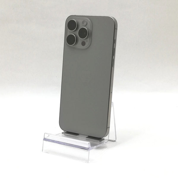 iPhone 15 Pro Max / 2023 / 256GB / ナチュラルチタニウム / 国内版SIMフリー / ランク:B / MU6R3J/A / A3105 【中古品管理番号:37413】