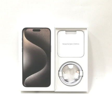 iPhone 15 Pro Max / 2023 / 256GB / ナチュラルチタニウム / 国内版SIMフリー / ランク:B / MU6R3J/A / A3105 【中古品管理番号:37413】