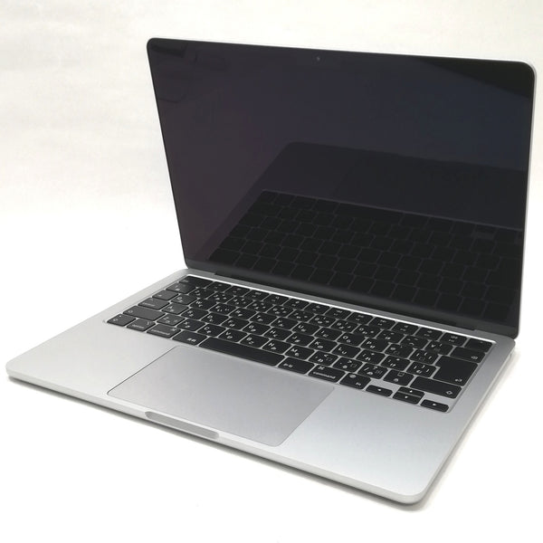 MacBook Air M2 / 13インチ / 2022(2024) / 16GB / 256GB / シルバー / ランク:B / MC7V4J/A / 【中古品管理番号:37415】
