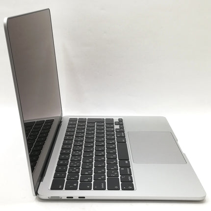 MacBook Air M2 / 13インチ / 2022(2024) / 16GB / 256GB / シルバー / ランク:B / MC7V4J/A / 【中古品管理番号:37415】