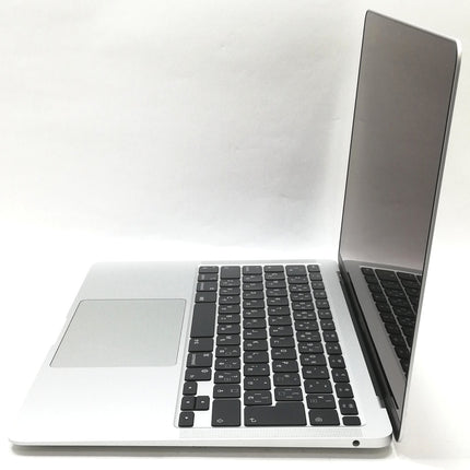 MacBook Air M1 / 13インチ / Mid2020 / 16GB / 512GB / シルバー / ランク:B / MGNA3J/A / 【中古品管理番号:37423】
