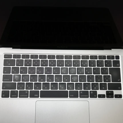 MacBook Air M1 / 13インチ / Mid2020 / 16GB / 512GB / シルバー / ランク:B / MGNA3J/A / 【中古品管理番号:37423】