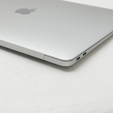 MacBook Air M1 / 13インチ / Mid2020 / 16GB / 512GB / シルバー / ランク:B / MGNA3J/A / 【中古品管理番号:37423】