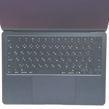 MacBook Air M4 / 13インチ / 2025 / 16GB / 256GB / ミッドナイト / ランク:A / MW123J/A / 【中古品管理番号:37427】