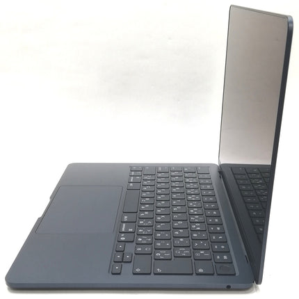 MacBook Air M4 / 13インチ / 2025 / 16GB / 256GB / ミッドナイト / ランク:A / MW123J/A / 【中古品管理番号:37427】
