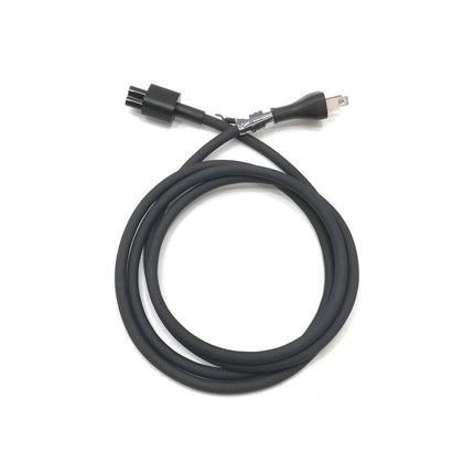 Mac Studio / 2022 / 32GB / 512GB / シルバー / ランク:B / MJMV3J/A / 【中古品管理番号:37442】
