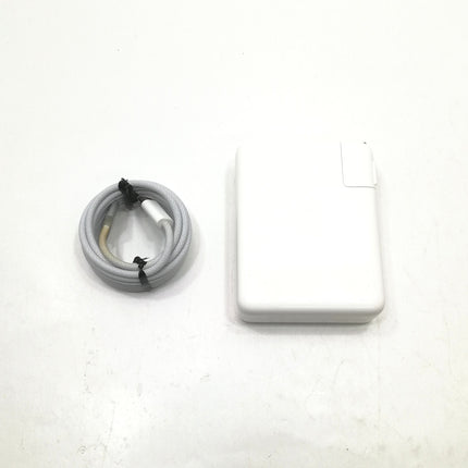 MacBook Pro M1 Max / 16インチ / 2021 / 32GB / 1TB / スペースグレイ / ランク:C / MK1A3J/A / 【中古品管理番号:37447】