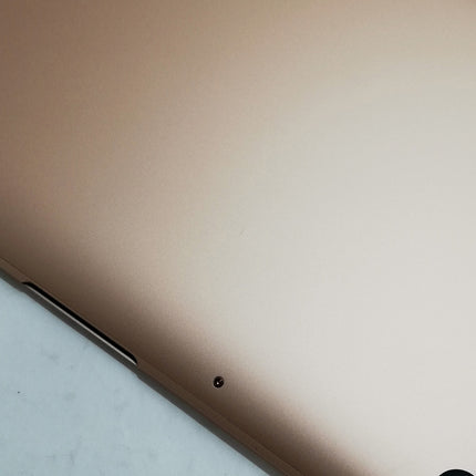 MacBook Air M1 / 13インチ / Mid2020 / 8GB / 256GB / ゴールド / ランク:B / MGND3J/A / 【中古品管理番号:37454】