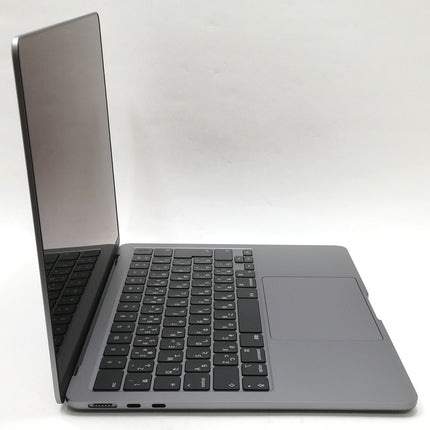 MacBook Air M2 / 13インチ / 2022 / 8GB / 256GB / スペースグレイ / ランク:B / MLXW3J/A / 【中古品管理番号:37471】