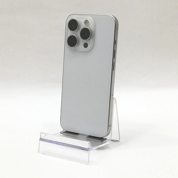 iPhone 15 Pro / 2023 / 128GB / ホワイトチタニウム / 国内版SIMフリー / ランク:A / MTU83J/A / A3101 【中古品管理番号:37473】