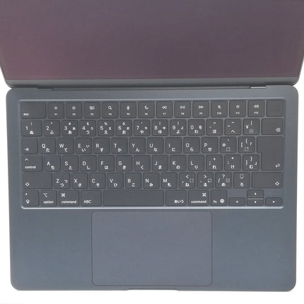 MacBook Air M4 / 13インチ / 2025 / 16GB / 512GB / ミッドナイト / ランク:A / MW133J/A / 【中古品管理番号:37476】