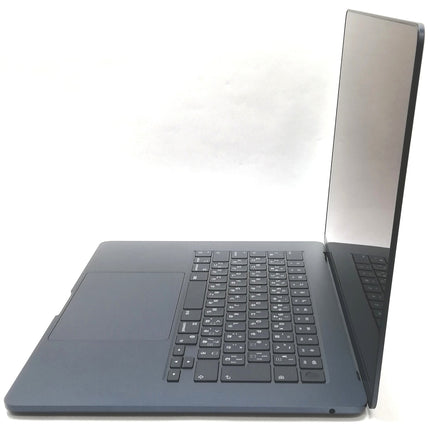 MacBook Air M3 / 15インチ / 2024 / 16GB / 256GB / ミッドナイト / ランク:B / MC9G4J/A / 【中古品管理番号:37482】