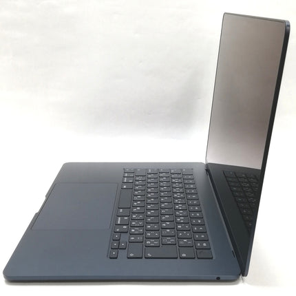 MacBook Air M2 / 15インチ / 2023 / 8GB / 512GB / ミッドナイト / ランク:B / MQKX3J/A / 【中古品管理番号:37495】