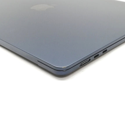 MacBook Air M2 / 15インチ / 2023 / 8GB / 512GB / ミッドナイト / ランク:B / MQKX3J/A / 【中古品管理番号:37495】