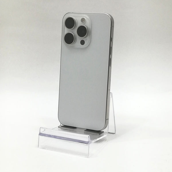 iPhone 15 Pro / 2023 / 128GB / ホワイトチタニウム / au版SIMフリー / ランク:A / MTU83J/A / A3101 【中古品管理番号:37505】