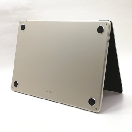 MacBook Air M4 / 15インチ / 2025 / 16GB / 512GB / スターライト / ランク:A / MW1K3J/A / 【中古品管理番号:37508】