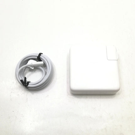 MacBook Pro M2Pro / 14インチ / 2023 / 32GB / 1TB / スペースグレイ / ランク:B / MPHE3J/A / 【中古品管理番号:37516】