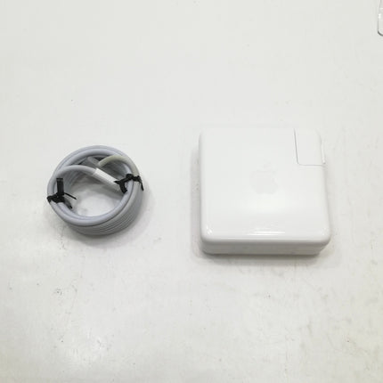 MacBook Pro M1 Pro / 14インチ / 2021 / 32GB / 1TB / シルバー / ランク:B / MKGT3J/A / 【中古品管理番号:37548】