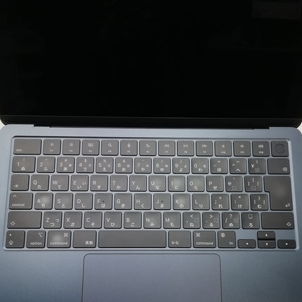 MacBook Air M2 / 13インチ / 2022 / 8GB / 512GB / ミッドナイト / ランク:B / MLY43J/A / 【中古品管理番号:37551】
