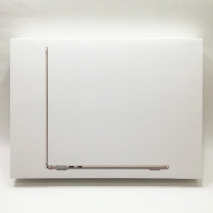 MacBook Air M2 / 13インチ / 2022 / 16GB / 512GB / スターライト / ランク:C / MLY13J/A / 【中古品管理番号:37555】