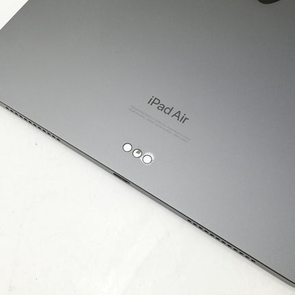 【ブラックフライデーセール】iPad Air / Wi-Fiモデル / 10.9インチ / 第5世代 / 2022 / 64GB / スペースグレイ / ランク:C / MM9C3J/A / A2588 【中古品管理番号:37580】